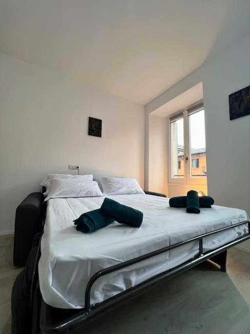 History Luxury Central Apartment By Revenue House Como Exterior foto